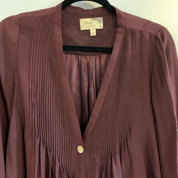 Elizabeth & James Deep Red Silk Tie Front Shirt- L - Picture 3 of 6